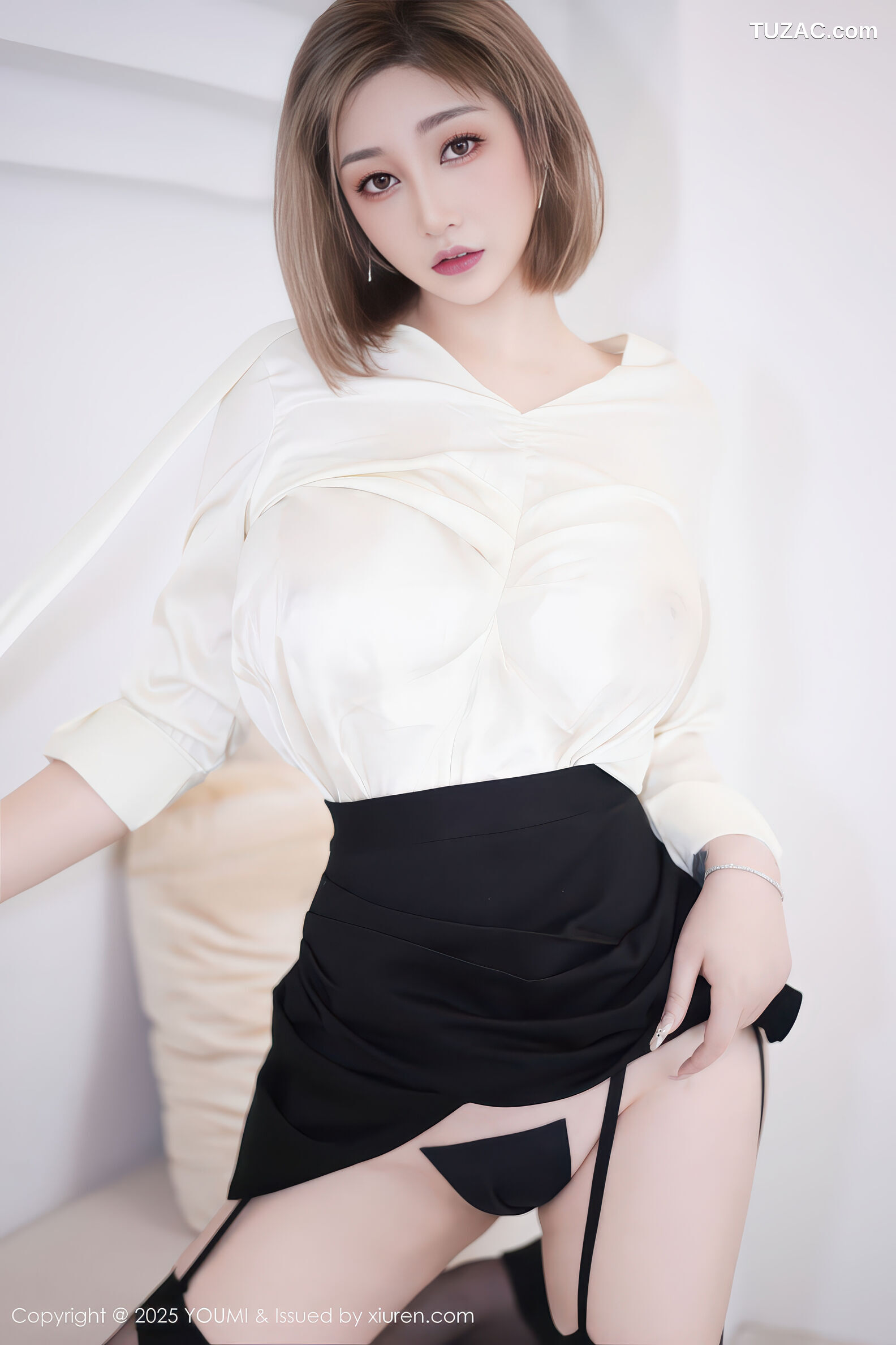 YouMi尤蜜荟-1195-妲己_Toxic-OL白衬衫黑色短裙吊带袜黑丝-2025.12.31