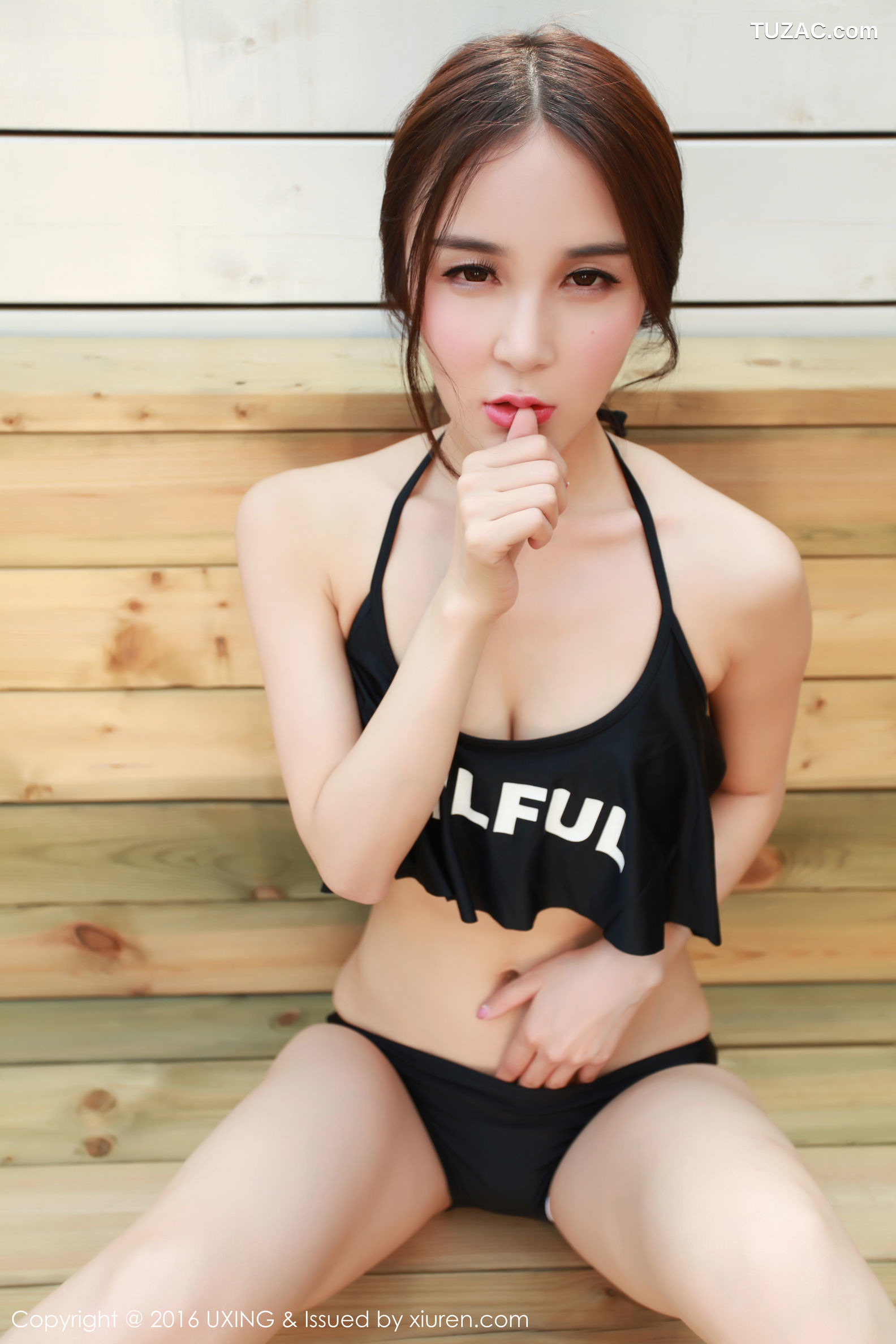 UXing优星馆-vol.037-candy刘美辰-性感荷叶边wilful比基尼