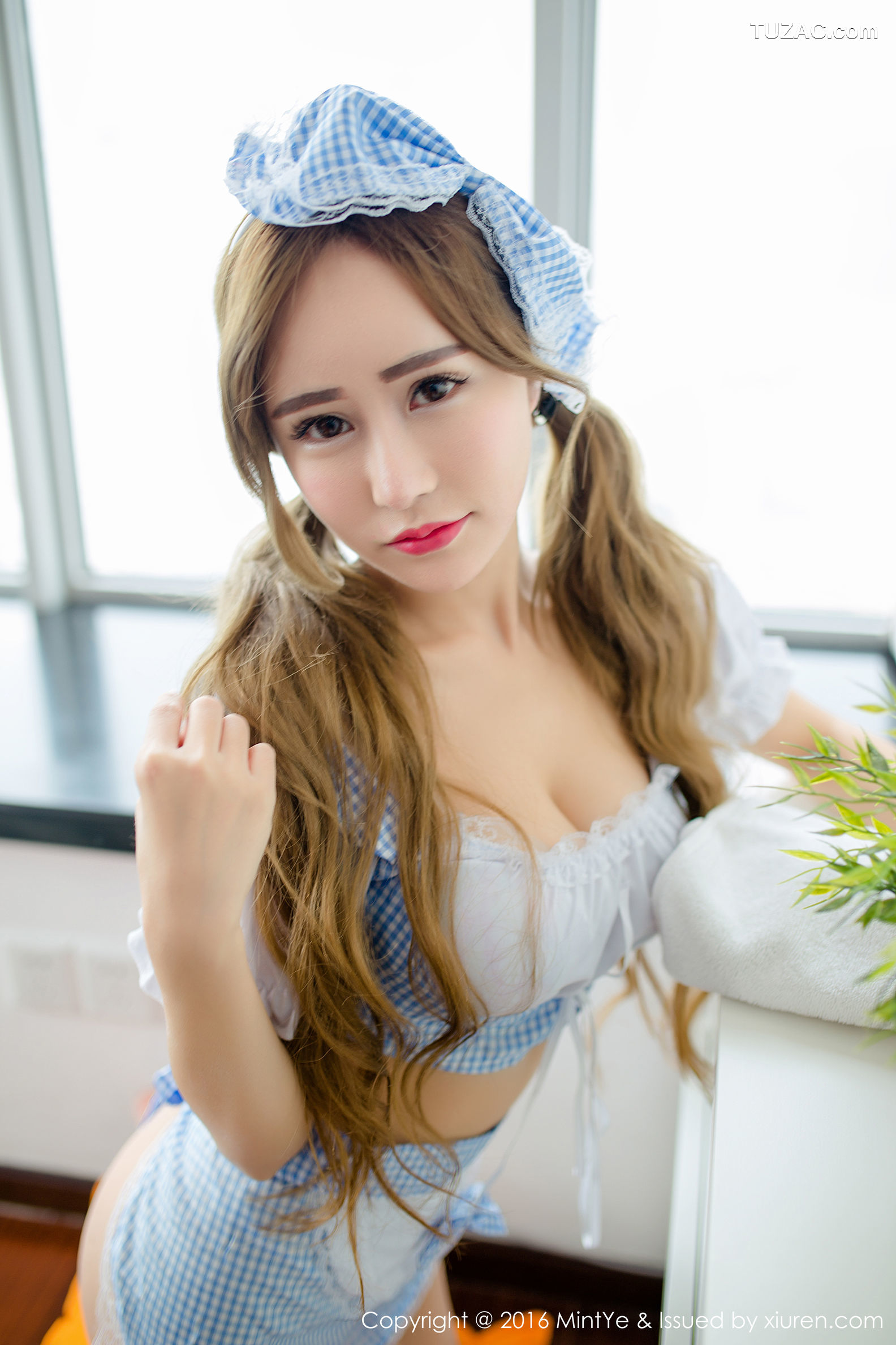 薄荷叶-001-何梦兮Stacy《蕾丝内衣-厨娘装》-MintYe